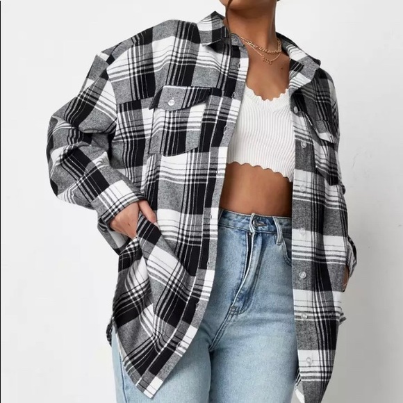 Black check oversizes flannel - Picture 1 of 2